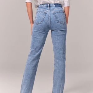 Abercrombie 90's High Rise Jeans